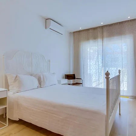Side - 1bdr Retreat With Bbq & Patio *