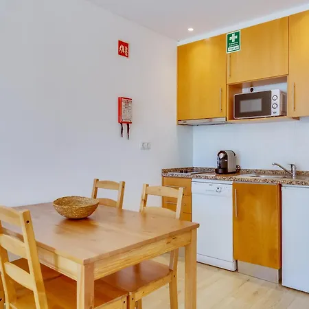 Side - 1bdr Retreat With Bbq & Patio Villa Quarteira