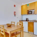 Side - 1bdr Retreat With Bbq & Patio Villa Quarteira